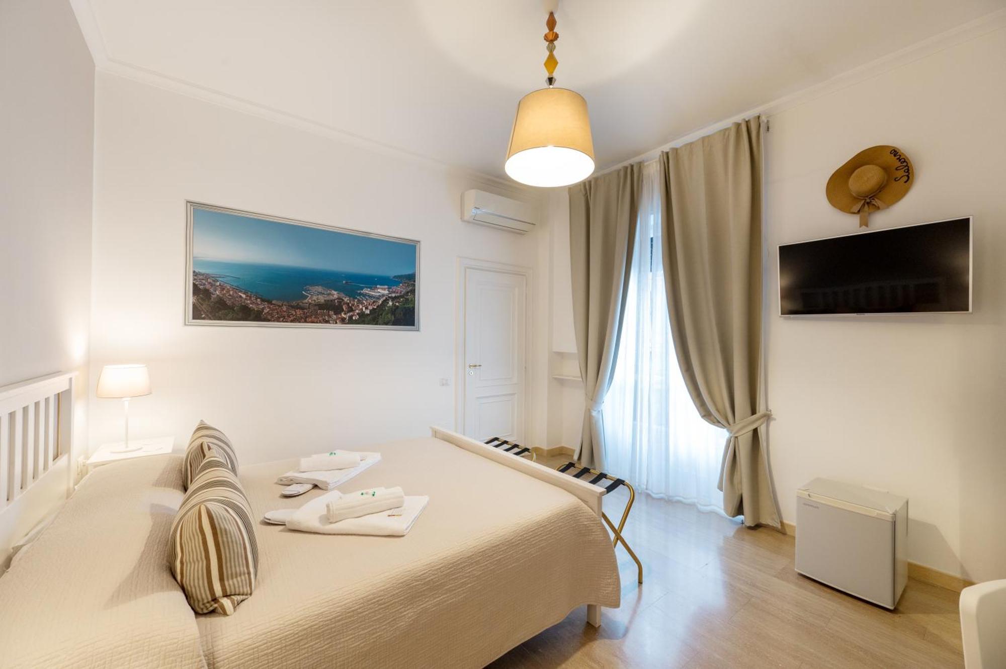 Panoramic Rooms Салерно Экстерьер фото